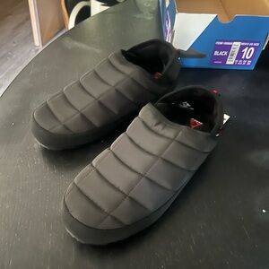 Brand New Gerry Men’s Black Quilted Loafers